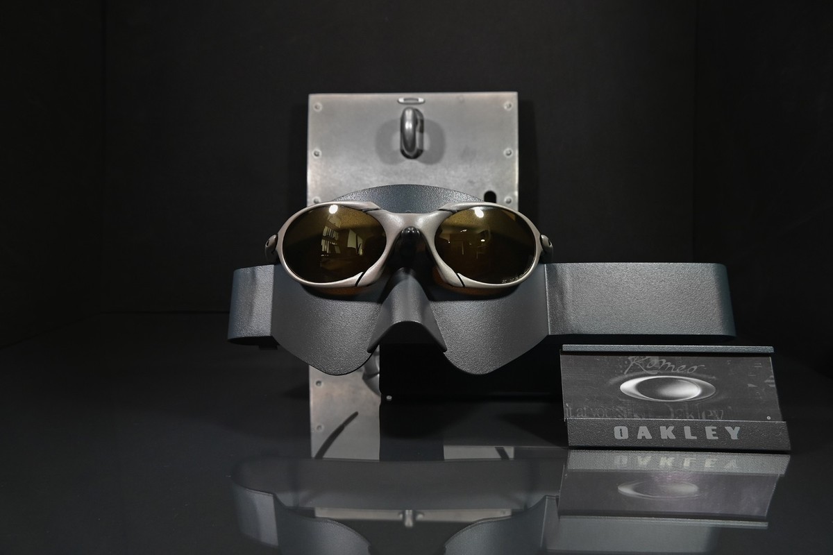 Oakley Romeo 1 X-Metal Finish w/Original Oakley Gold Iridium