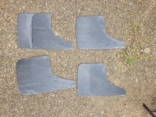 Gmc Chevrolet Gm Suburban 2500 Mud Flaps 92-99 Obs Used