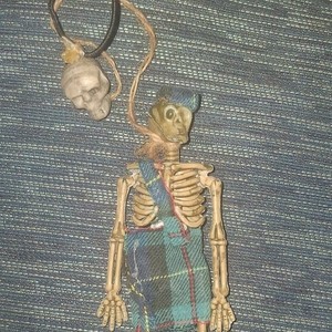 Hanging Skeleton Ornament Plaid Fabric Wrap, Plastic/Fabric, Beige Multicolor