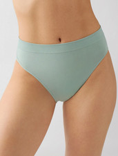 Wacoal 2XL Size 9 B-Smooth Seamless Hi-Cut Brief Panty NWOT 834175 Green