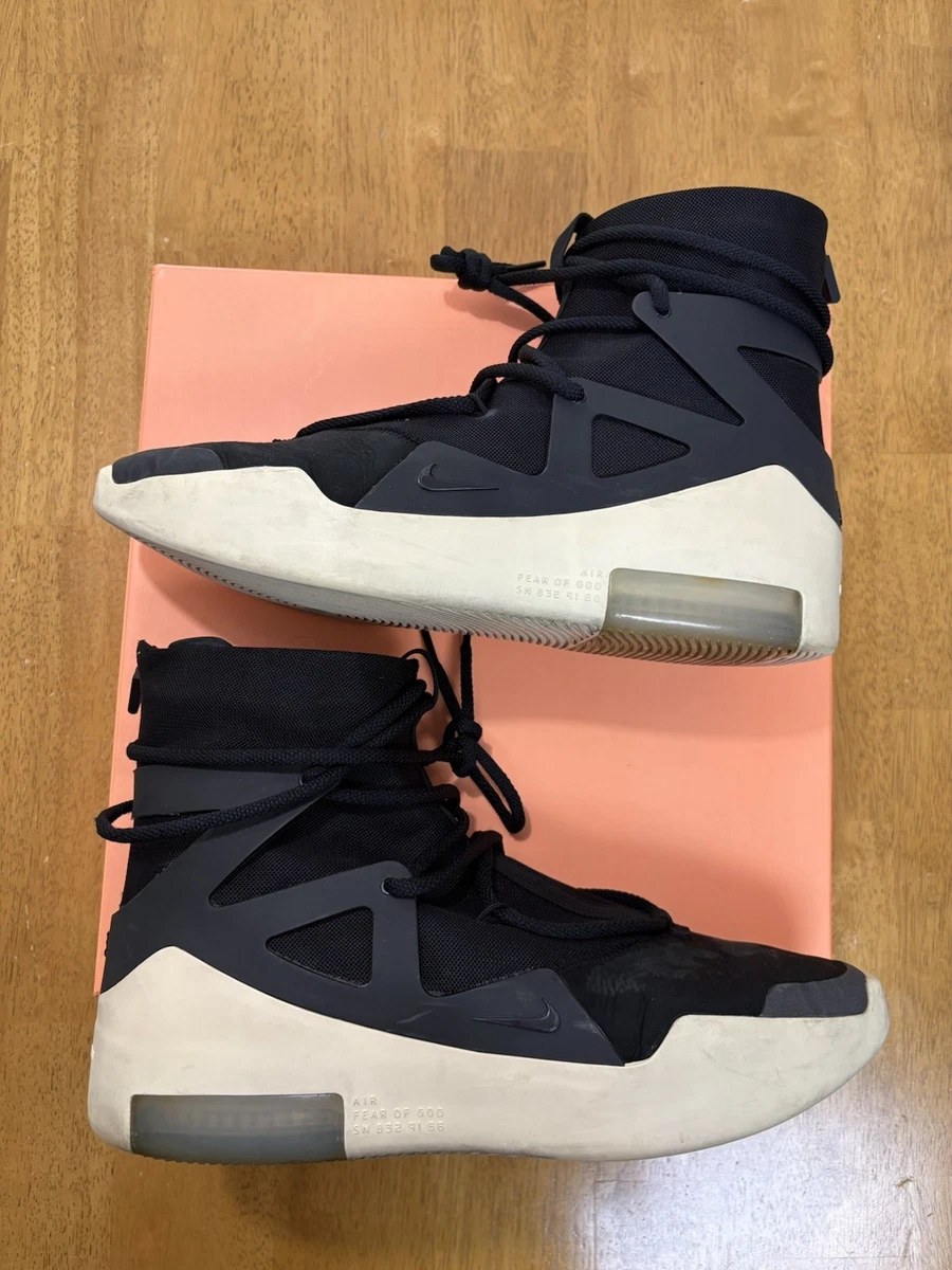 Preços baixos em Nike Air Fear Of God 1 Black | eBay