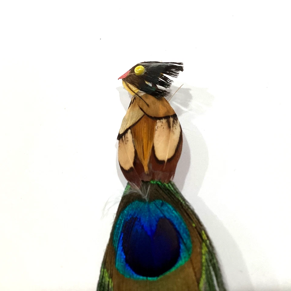 PIN BROCHE PLUMA PAVO REAL HECHO A MANO 5,5x 1,5 Foto 2 de 4