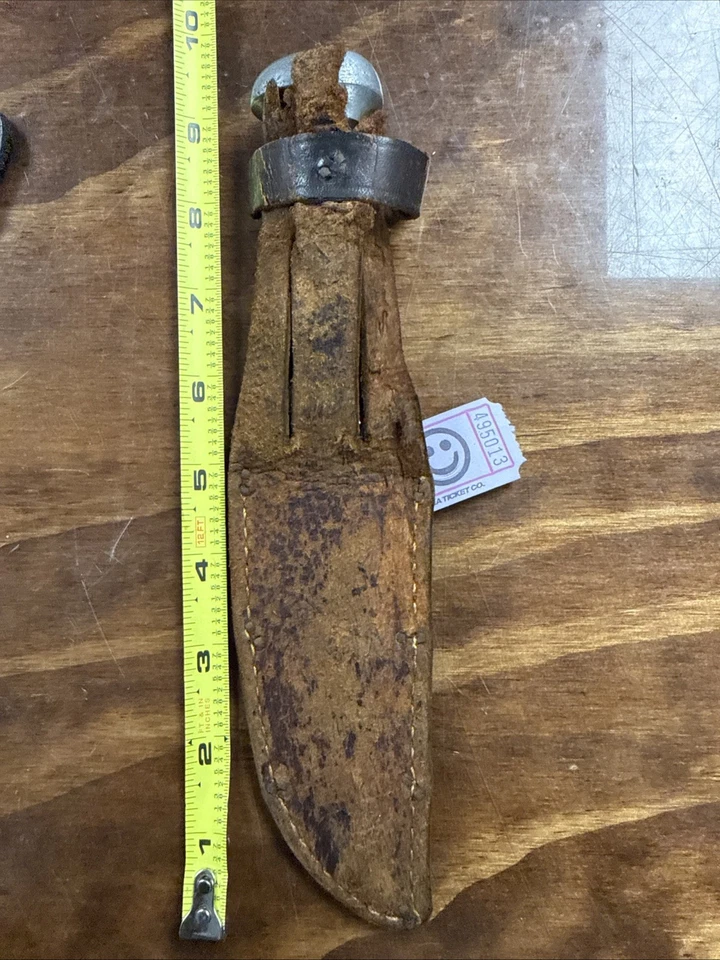 Vintage WWII Era Remington UMC RH28 Rubber Handle Fixed Blade Knife W/ Sheath - Image 4 of 4