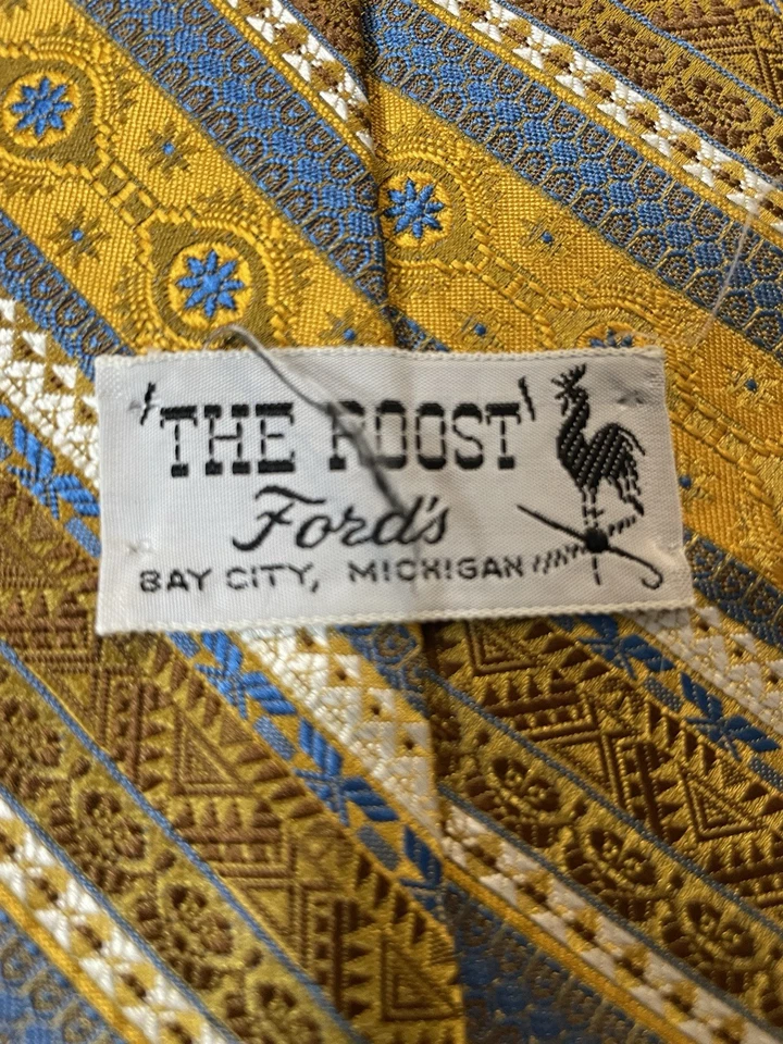 Corbata para el cuello ACWA Union Made Ford’s The Roost amarilla beige a rayas clásica de 1950 Foto 4 de 4