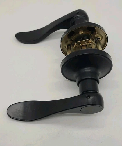 Wave Shape Passage Door Lever Black Keyless Handle for Hall and Closet, Interior