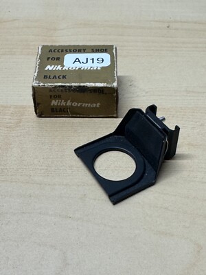 Clean Nikon Nikkormat Accessory Shoe  (Cold Shoe) - Black (AJ19)