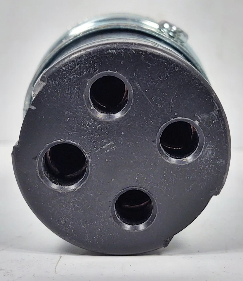 Russellstoll 8024 30A/20A 250VDC/600VAC Receptacle - Image 2 of 4