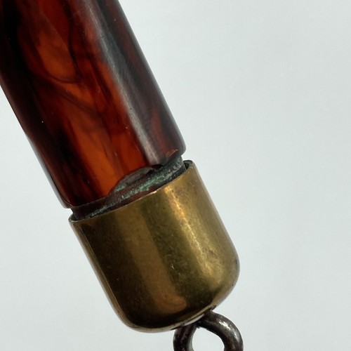 Ciondolo vintage radice birra bachelite ottone conico a forma di proiettile lungo 3 1/8" - Foto 9 di 12
