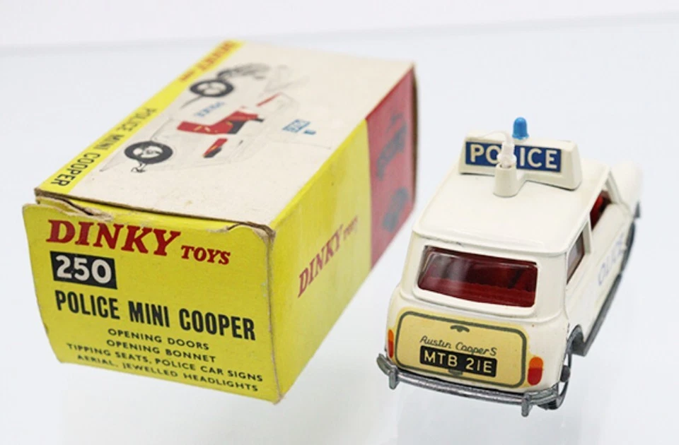 ＾Vintage rare Diny 250 MIni Cooper s police car With OriginalBox - Image 4 of 4
