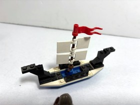 LEGO Castle: King's Oarsmen 6017 (1987) + Viking Voyager 6049 Vintage