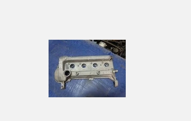 Valve Cover Toyota Genuine Part OEM/New - Photo 1