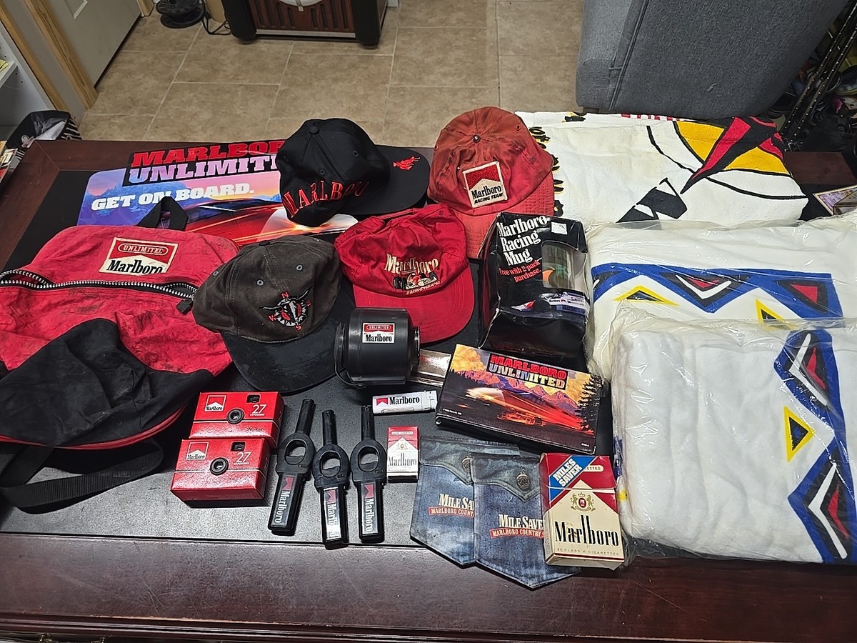 【当時物】1980s Marlboro大判両面印刷（50×70cm） Huge Lot Of Vintage Marlboro Memorabilia | eBay
