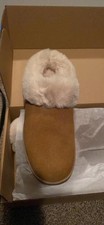Cozy Chestnut Women  s Slippers Size 8 NEW