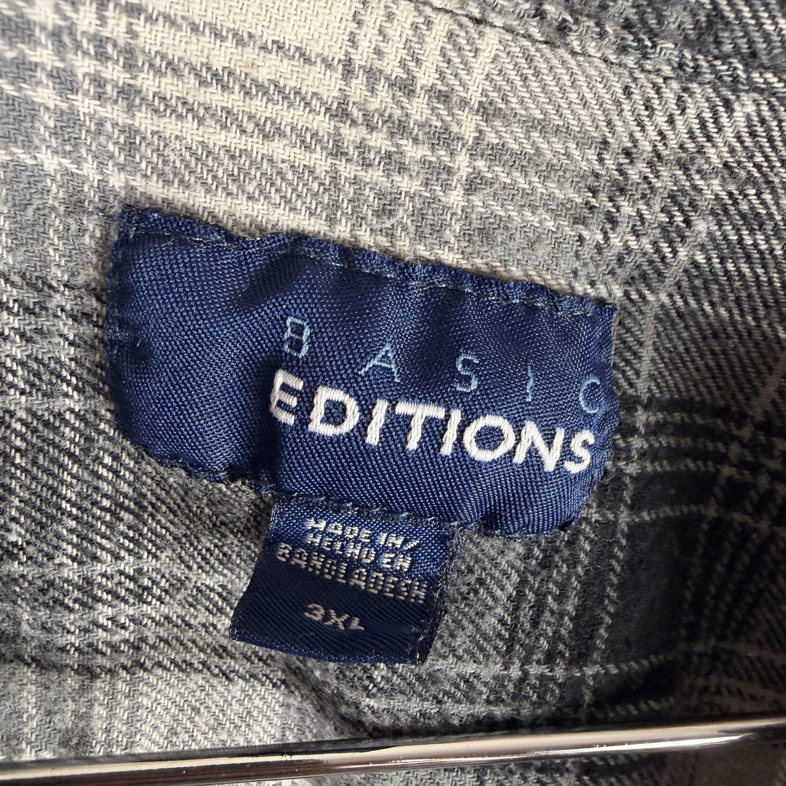 Men’s Basic Editions Button Down Chest Pocket Pla… - image 5