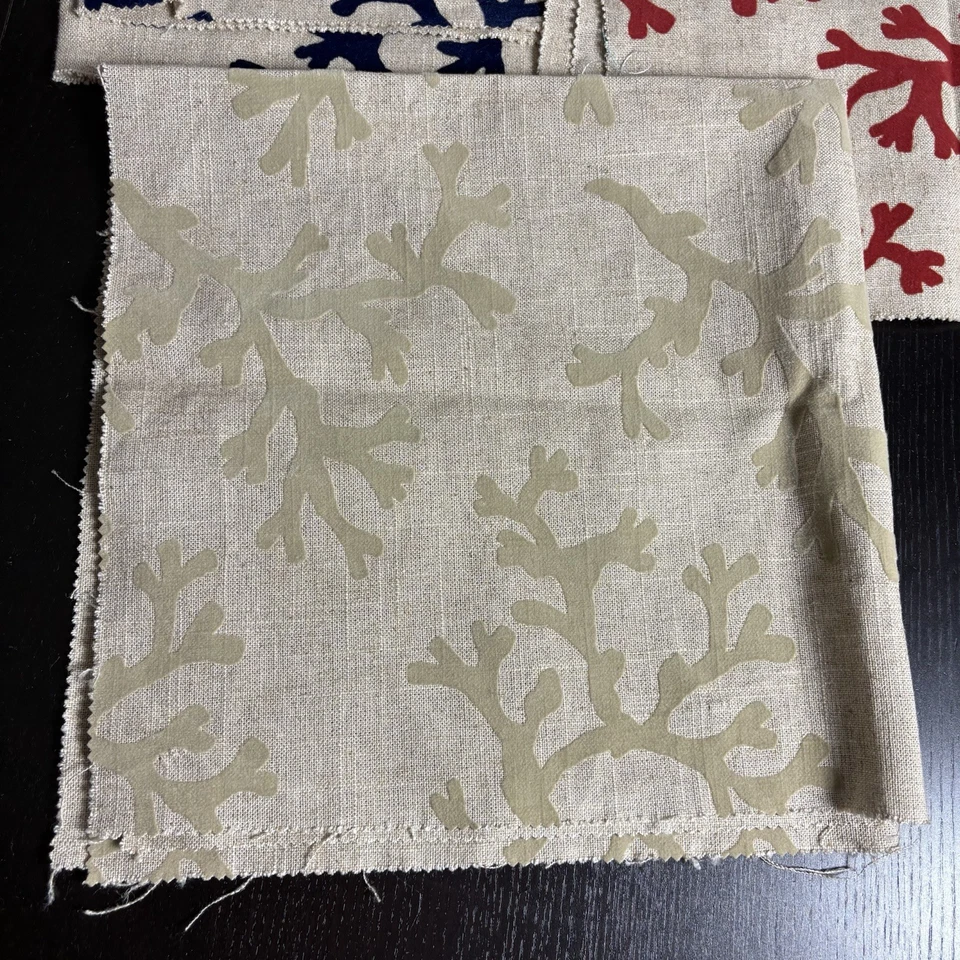 Lot of 4pc 25" x 25" Flocked Coral Burlap Fabric Red Blue Tan White Nautical - Image 3 of 4