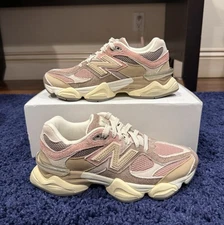 New Balance 9060 Landslide Mushroom Men’s Size 5.5 / 7 Women’s U9060NTB NEW