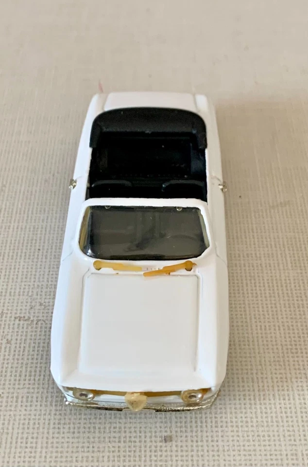 ALFA ROMEO GIULIA GT - PROGETTO K - SCALA 1/43 - BIANCA - Immagine 3 di 4