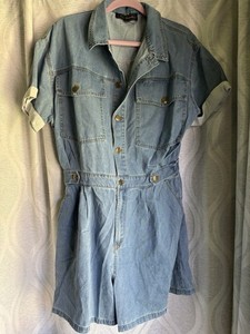 Women’s Blue Denim Romper One-Piece Collared Button Front Short Sleeve Sz L