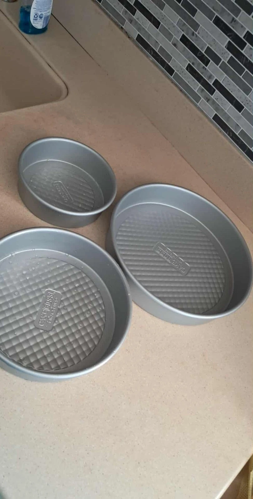 cake backing pan 3 pice