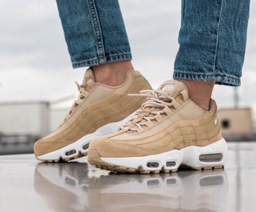 damen NIKE AIR MAX 95 Größe 3.5 EUR 36.5 (307960 201) MUSHROOM SAIL Weiß damen NIKE AIR MAX 95 Größe 3.5 EUR 36.5 (307960 201) MUSHROOM SAIL Weiß