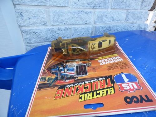 JUEGO DE REMOLQUE GRÚA ELÉCTRICA DE CARRETERA TYCO US1 PONTIAC FIREBIRD NOS AURORA - Imagen 5 de 8