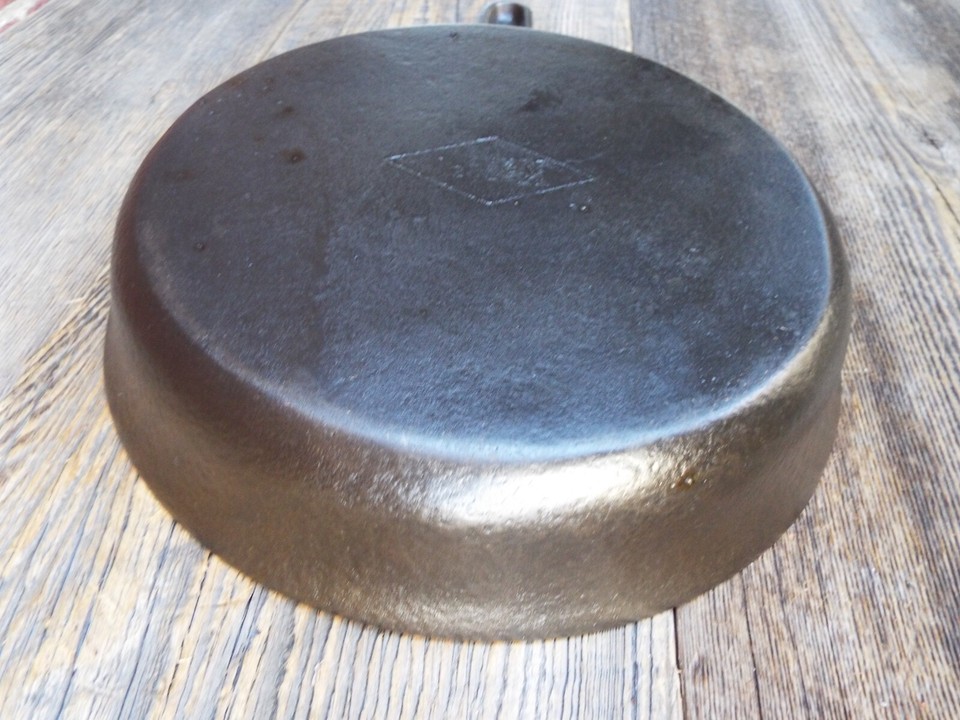 Krone Kast Cast Iron 10