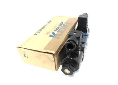 NEW TOKYO KEIKI DG4V-3-2C-U1-H-100 CONTROL VALVE DG4V32CU1H100
