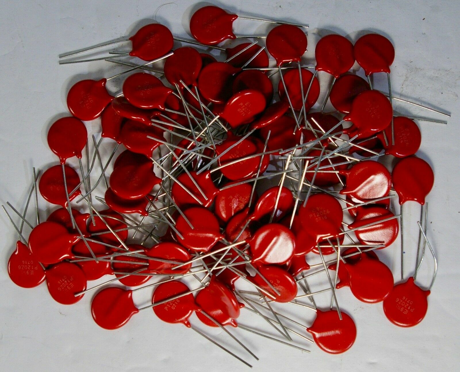 V120ZA6P Littelfuse Varistor 75 vrms 22 Joule Lot of 82 eBay