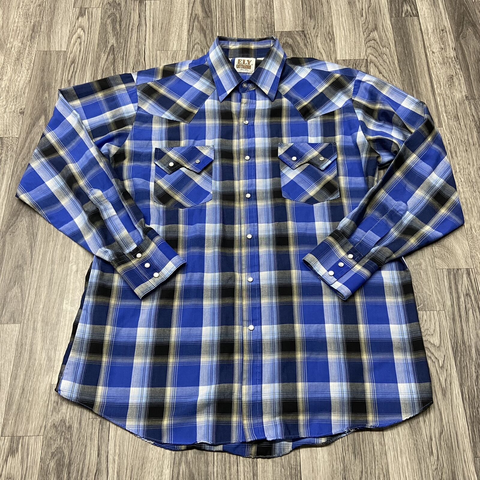 ELY CATTLEMAN Button Down Collared Blue Plaid Cas… - image 2