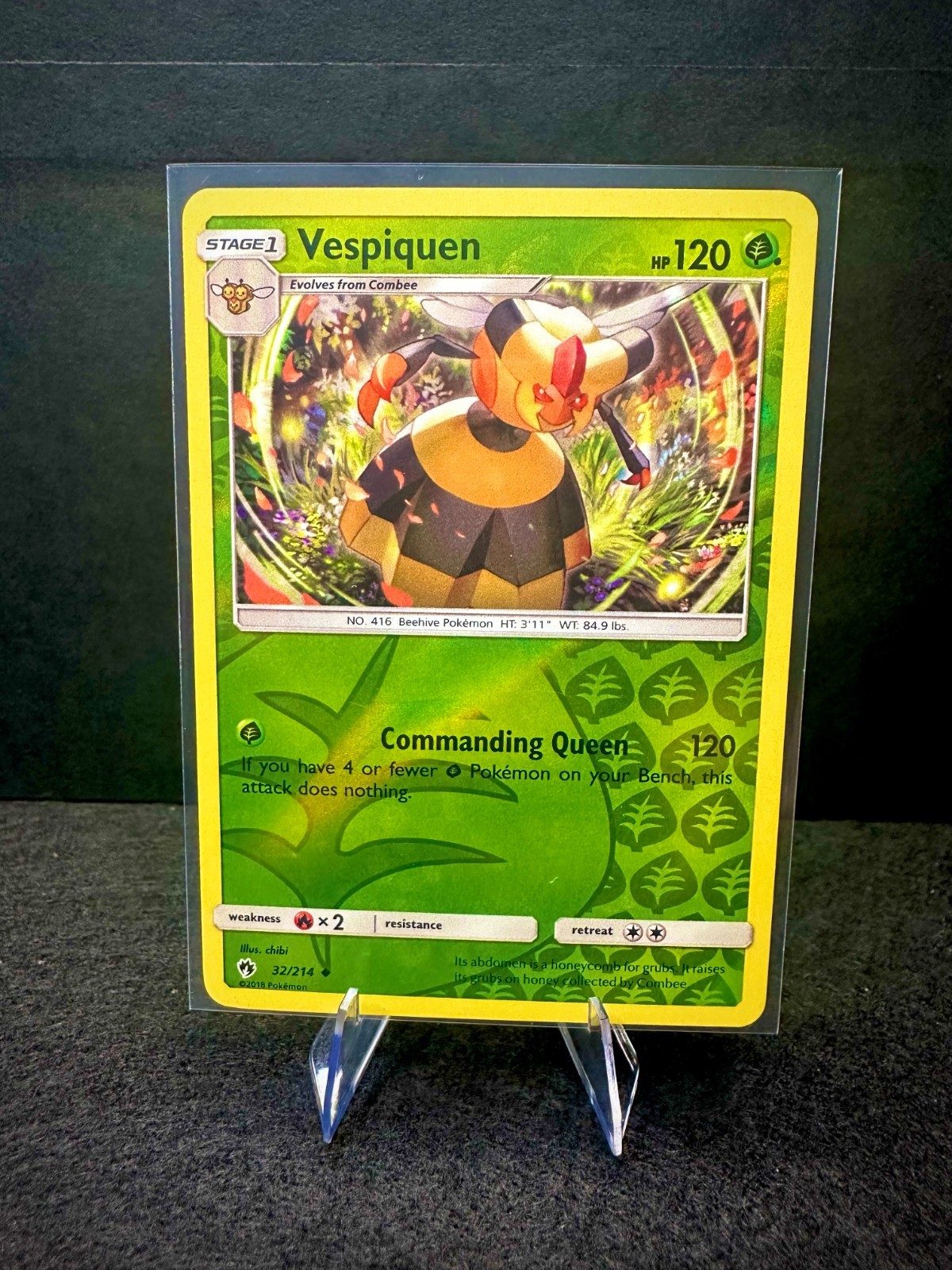 Vespiquen 32/214 Sun & Moon Lost Thunder Reverse Holo Pokemon TCG Card NM