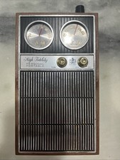 VINTAGE ROYAL LONDON NOVELTY "RADIO" FLASK/JIGGERS/FUNNEL (1969 - MADE JAPAN)