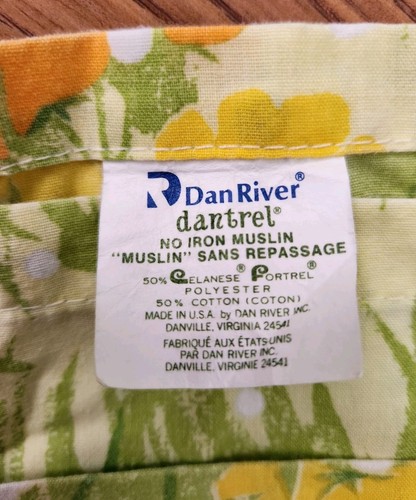 VINTAGE DAN RIVER MEADOWS GREEN ORANGE FLORAL (2PC) QUEEN SHEET SET FLAWS READ - Picture 5 of 8