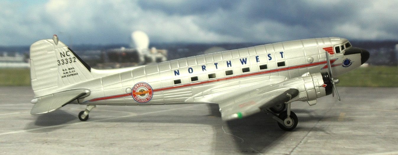 Historic Douglas DC3 Northwest Airlines 1:72 Scale EXTREMELY RARE