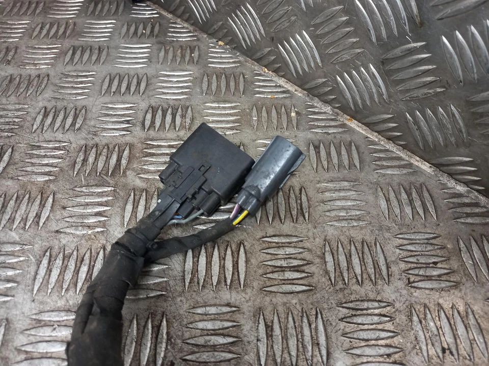 Ford Transit Connect Mk2 Manual Engine Wiring Loom 1.5L Diesel KV6T2C508AAE 2020 - Image 4 of 4