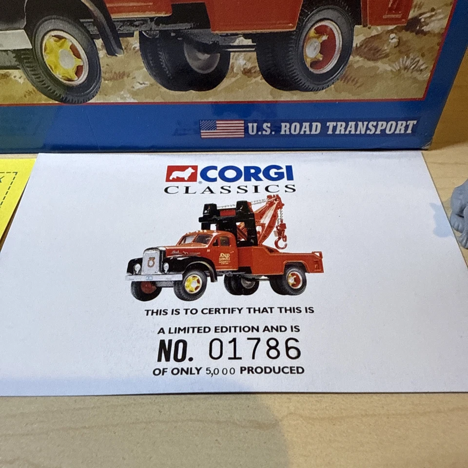 Corgi Classics #53601 Mack B Wrecker A.N.D. Service Truck  U.S Road Transport - Image 4 of 4