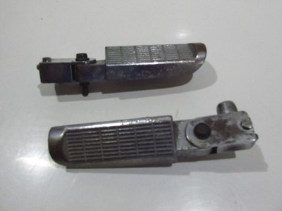 PAAR FUSSRASTEN HINTEN SAMPO HY 125