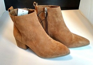 wide width ankle booties