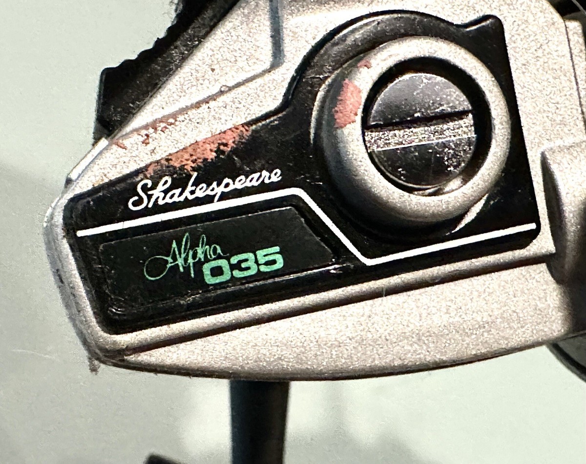 Vintage Shakespeare Alpha 035 Korea Open Face Fishing Spinning