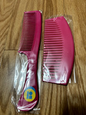 Est e Lauder Pink Plastic Hair Comb Set