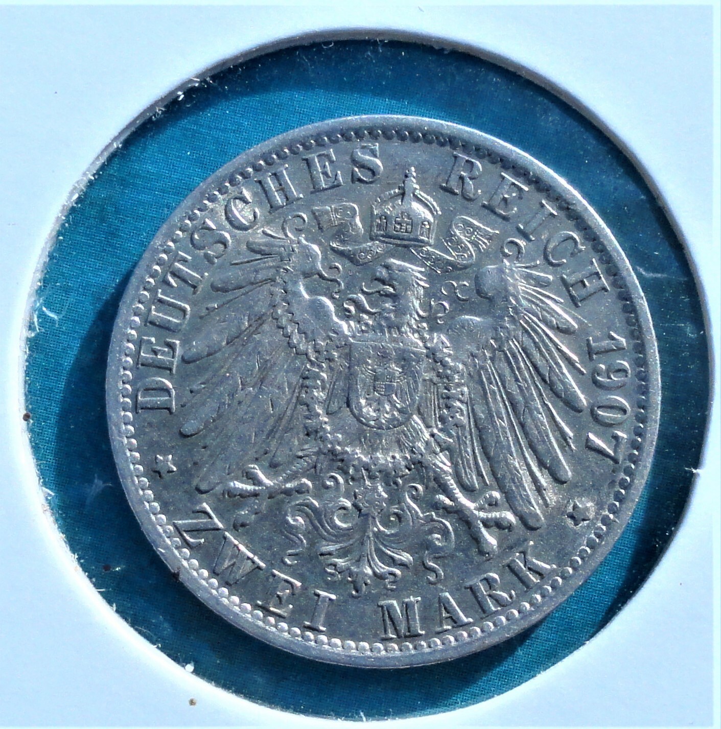 Foto 2 di 2