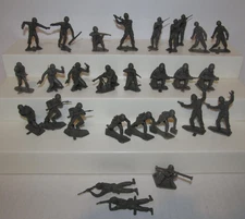 Vintage Marx Copies 45mm T Cohn Battleground Playset U.S. GI Toy Soldiers