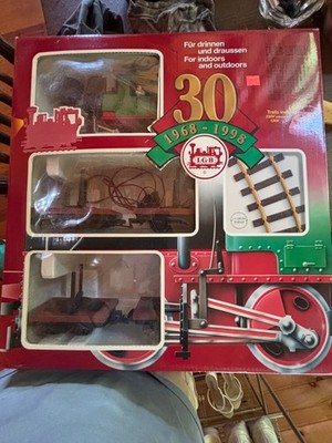 LGB 73968 30th Anniversary Starter Train Set