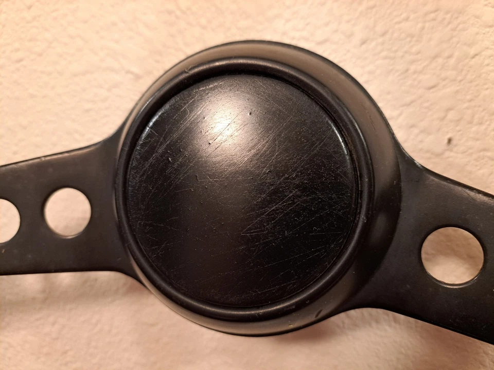 Vintage 1971-1978 Fiat 124 Spider 850 Woodgrain 2 Spoke 15" Steering Wheel - Image 3 of 4