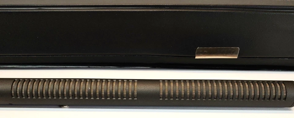 Micrófono condensador de escopeta Audio-Technica AT8035 Lo-Z excelente funciona muy bien Foto 3 de 4