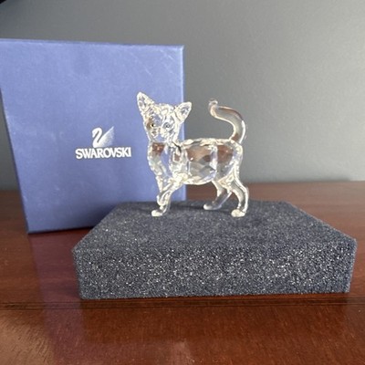 Swarovski Mother Cat 861914 w/original box. Retired 2010