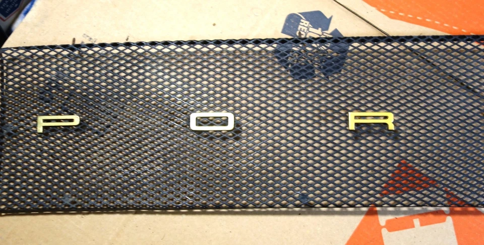 Porsche 914 916 1970-1976 motor/parrilla de tapa OEM Foto 2 de 4