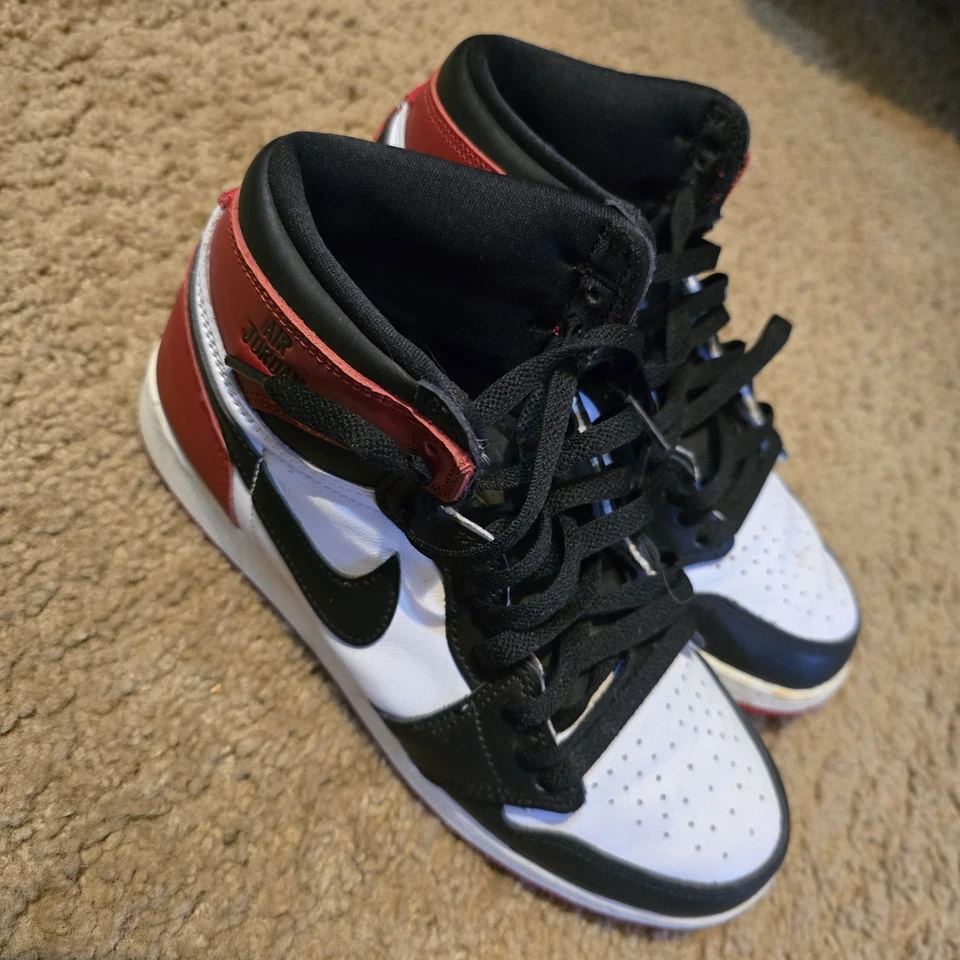 Nike Air Jordan 1 Retro High OG GS AJ1 punta nera reimmaginate giovani 5,5 anni - Immagine 3 di 4