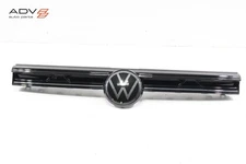 2025 VOLKSWAGEN TAOS FRONT BUMPER CENTER HEADLIGHT HEAD LIGHT LAMP BAR OEM