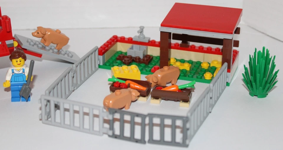 Retired in 2011 City Lego set #7684 Pig Farm & Tractor 100% complete! - Image 3 of 4