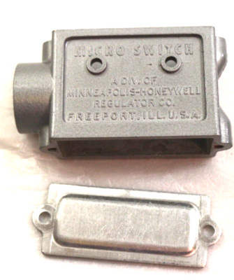 Honeywell 3PA1 Basic Switch Standard DIE-CAST ZINC ENCLOSURE